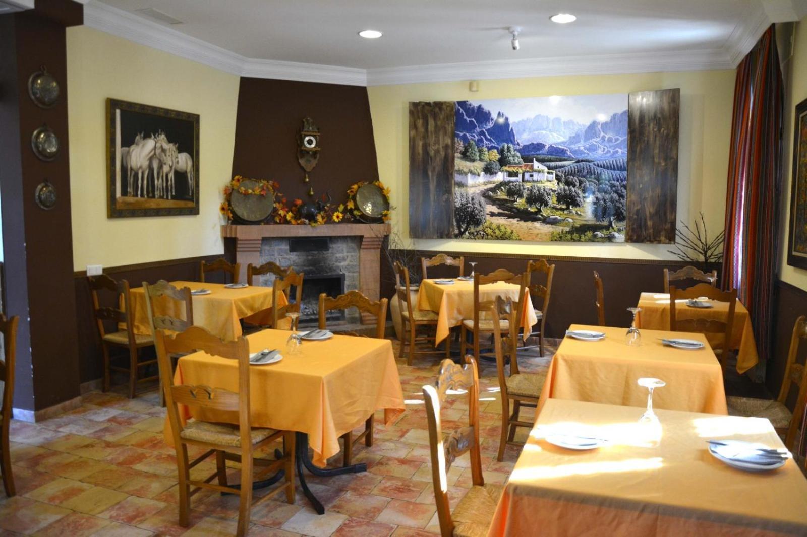 Hotel Sierra De Araceli لوسينا المظهر الخارجي الصورة