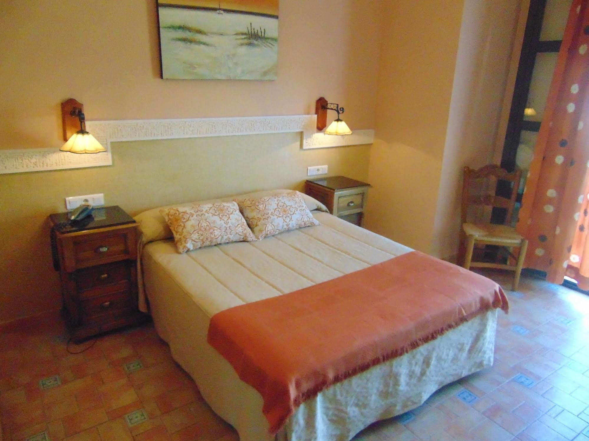 Hotel Sierra De Araceli لوسينا المظهر الخارجي الصورة