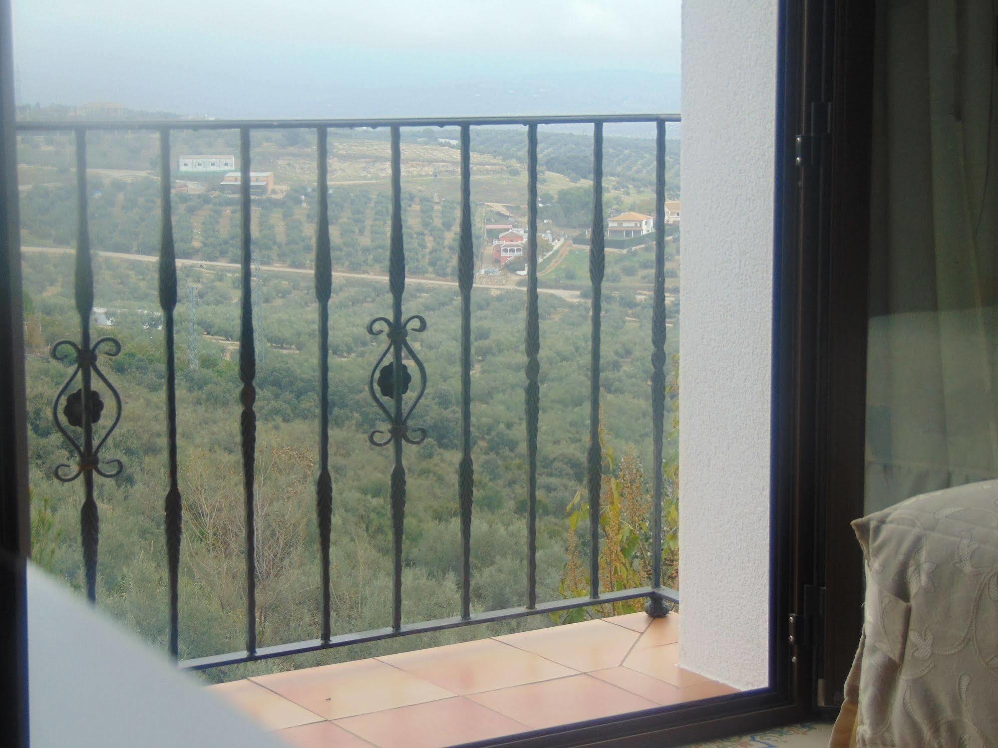 Hotel Sierra De Araceli لوسينا المظهر الخارجي الصورة