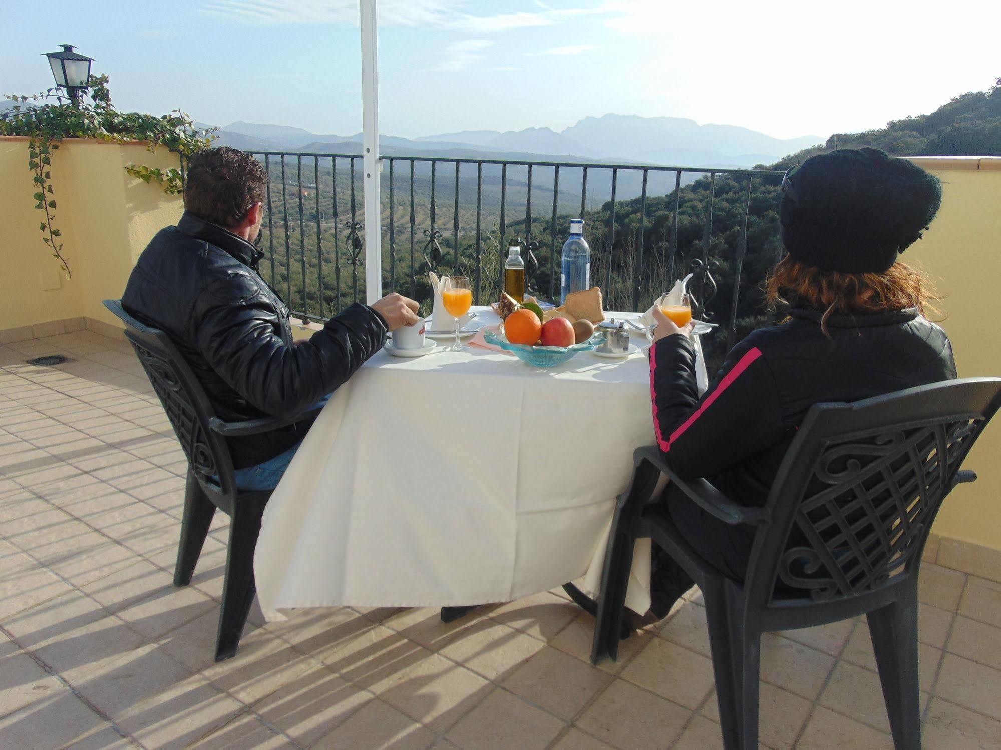 Hotel Sierra De Araceli لوسينا المظهر الخارجي الصورة